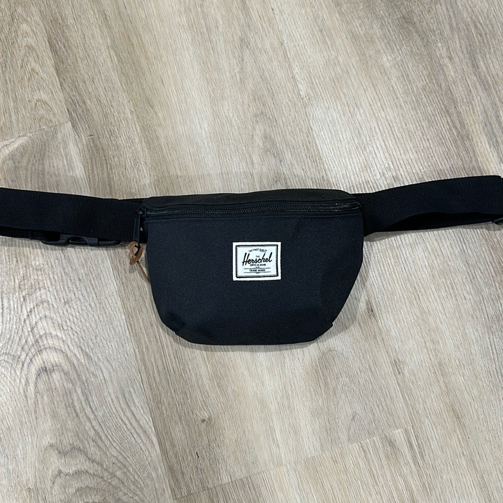 Black Herschel Supply Co. Hip Pack/Bag